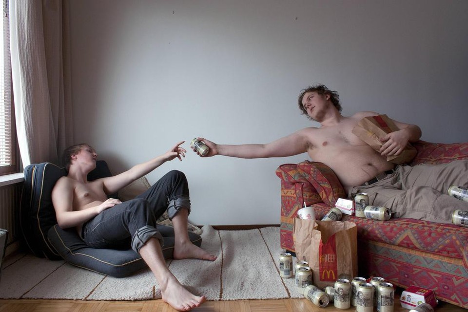 Parady photo of Michaelangelo's The Creation of Adam.
